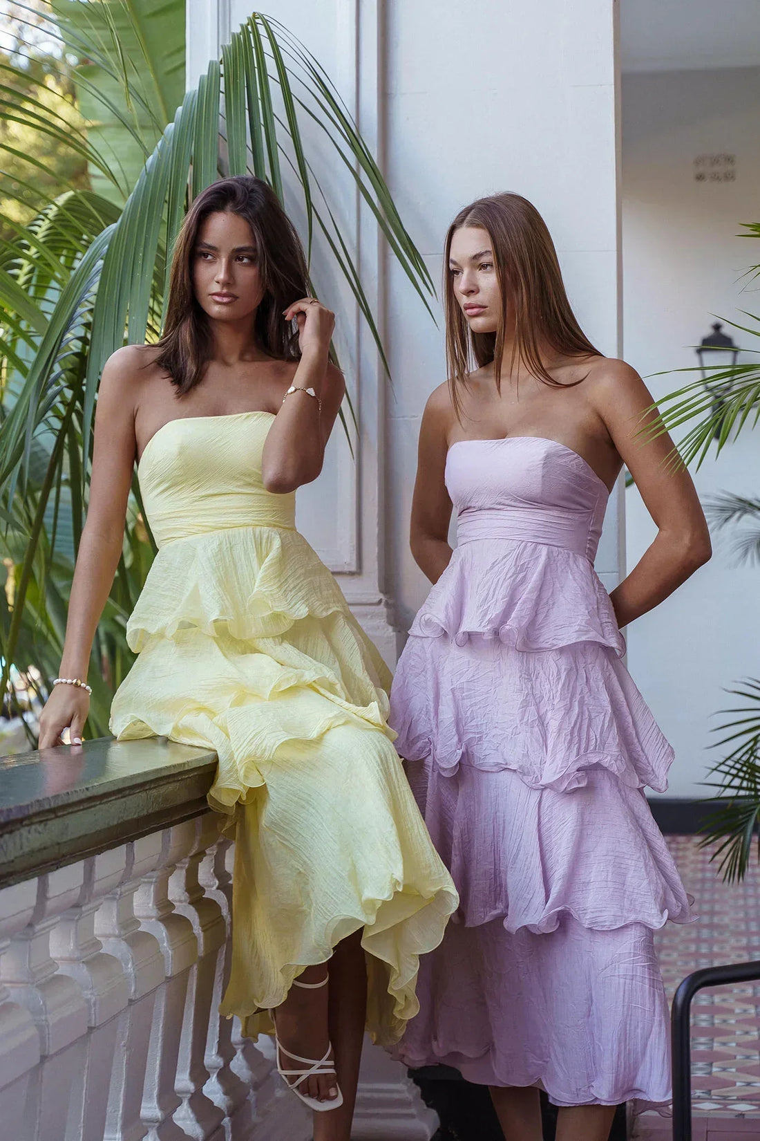 DRESSES